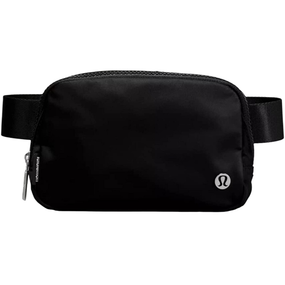 Lululemon Everywhere Belt Bag